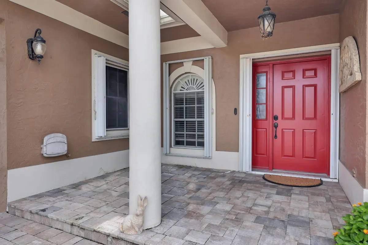 Entry at 2728 SERENITY Circle, Fort Pierce