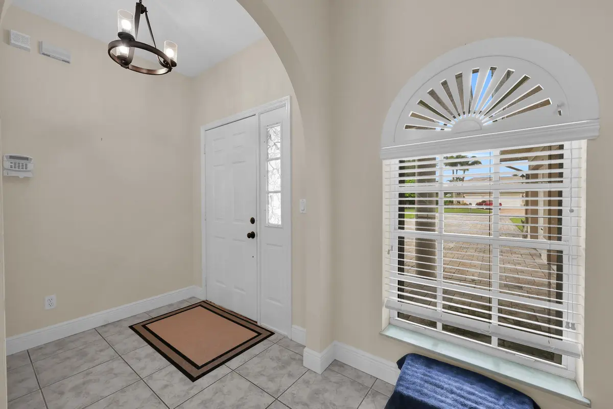 Interior Entry at 2728 SERENITY Circle, Fort Pierce