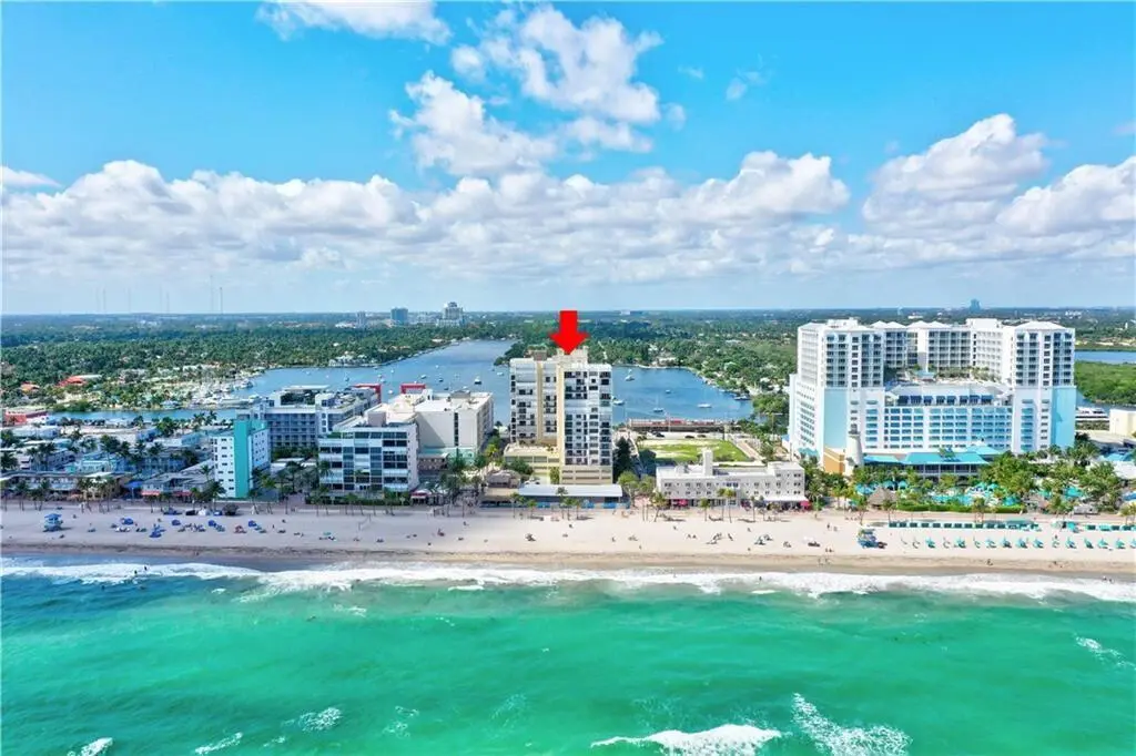 322 BUCHANAN Street 809, Hollywood, FL – photo 3