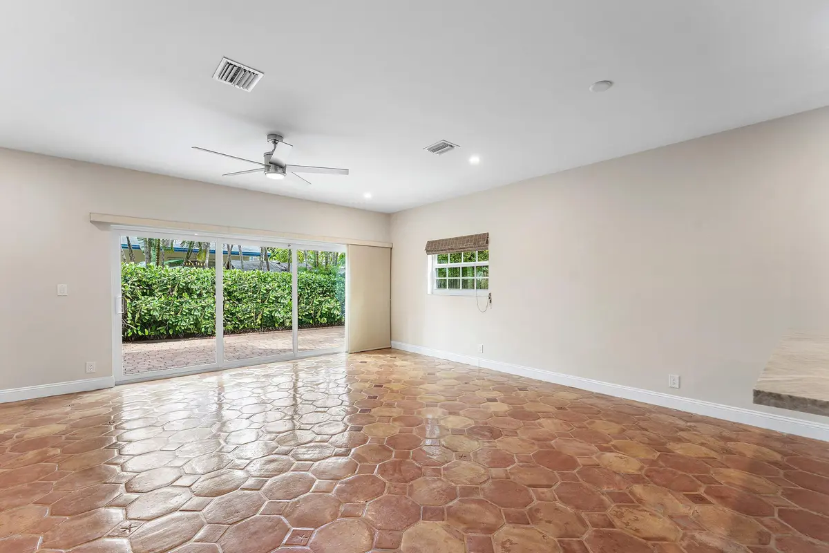012-620Northeast9thAvenue-4-FortLauderda at 620 NE 9TH Avenue 4, Fort Lauderdale