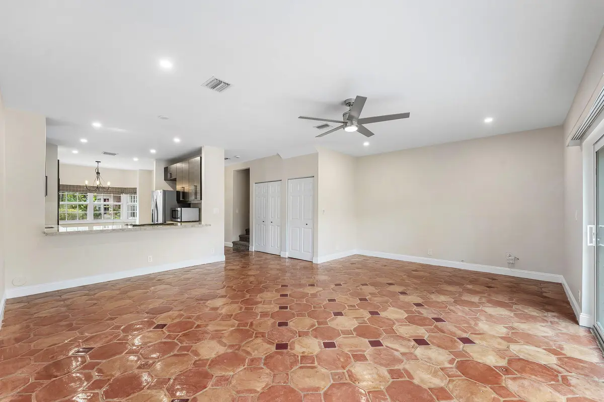 014-620Northeast9thAvenue-4-FortLauderda at 620 NE 9TH Avenue 4, Fort Lauderdale