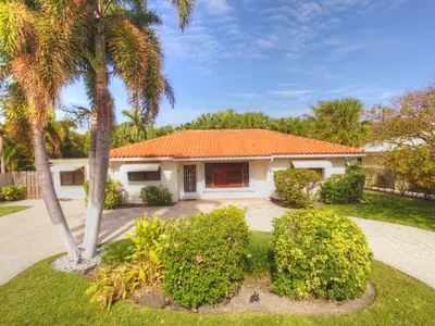 127 Bravado Lane, West Palm Beach – Single Family Residence for rent
