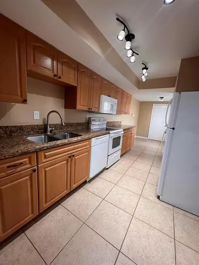 3177 CORAL SPRINGS Drive 125, Coral Springs – Townhouse for rent