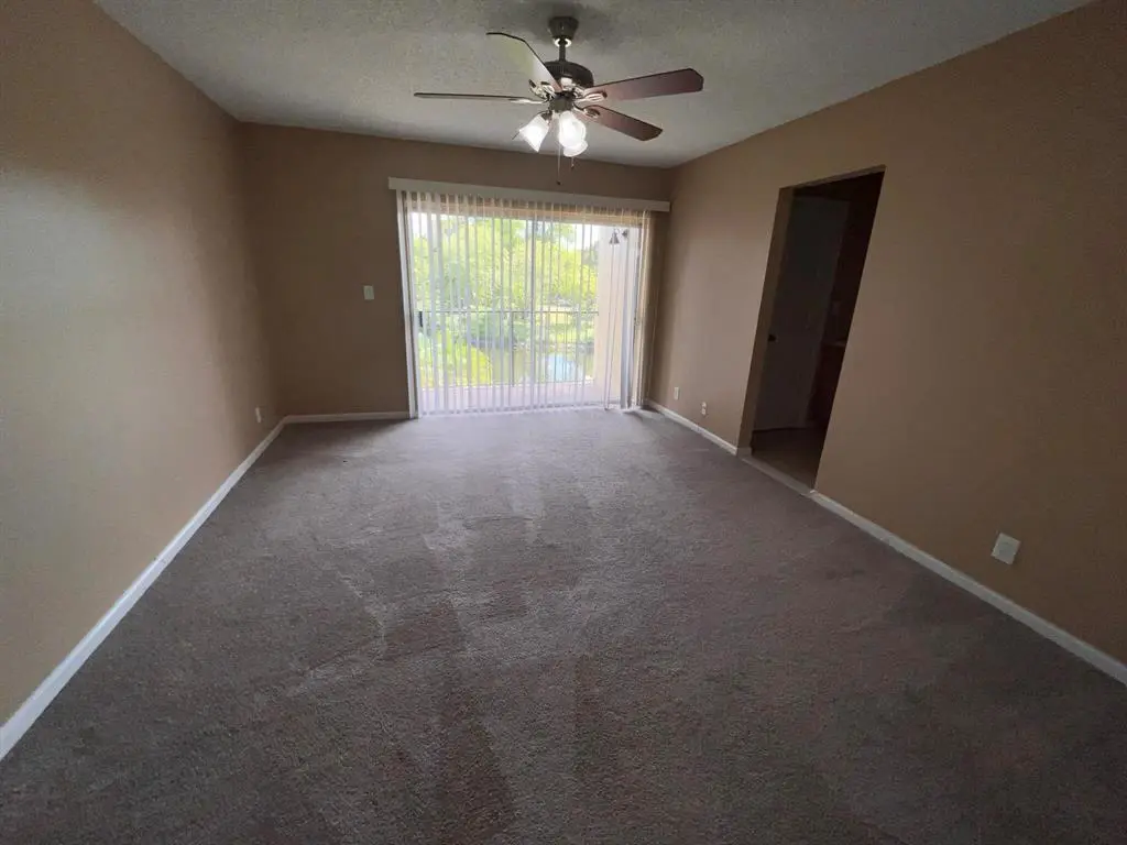 3177 CORAL SPRINGS Drive 125, Coral Springs, FL – photo 7