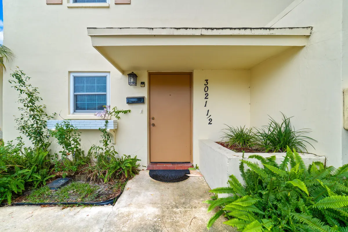 DSC00703 at 3021 NW 68th Street 11G, Fort Lauderdale