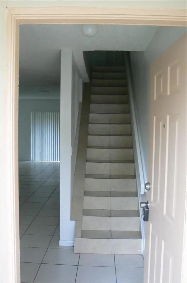 Photo 5 at 3103 CORAL RIDGE Drive 3103, Coral Springs