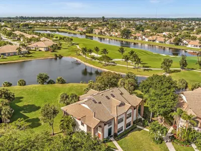 8049 Aberdeen Drive 201, Boynton Beach – Condominium for sale