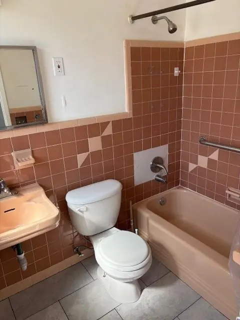 Photo 8 at 2738 NE 32nd Street 4, Fort Lauderdale