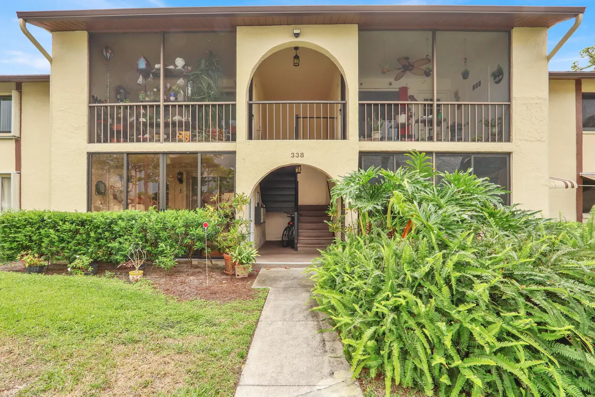 01_Image_1_mls at 338 Knotty Pine  Circle D-1, Greenacres