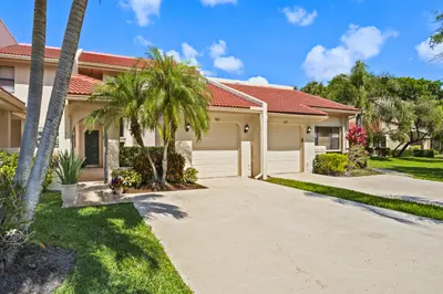 819 Windermere Way, Palm Beach Gardens – Townhouse for rent