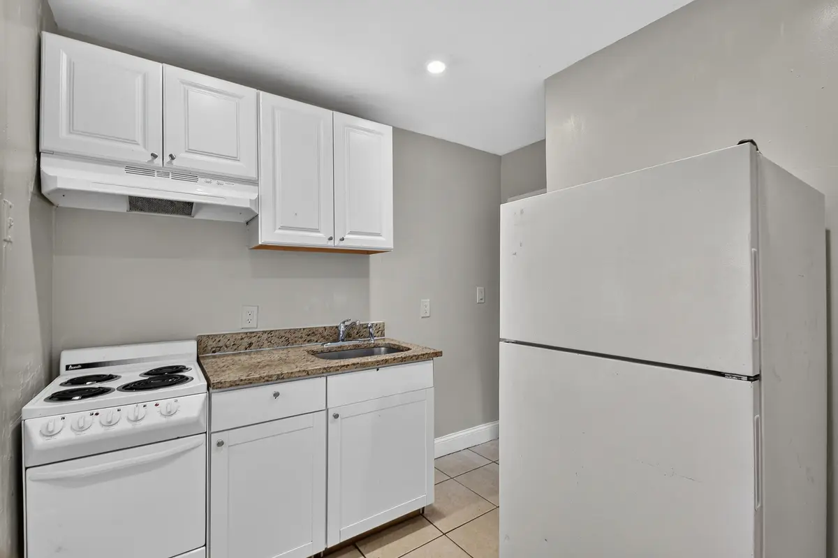 8877thSt-Unit201(4) at 885-887 7TH Street #200, West Palm Beach
