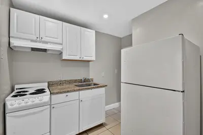 885-887 7TH Street #200, West Palm Beach – Apartment for rent
