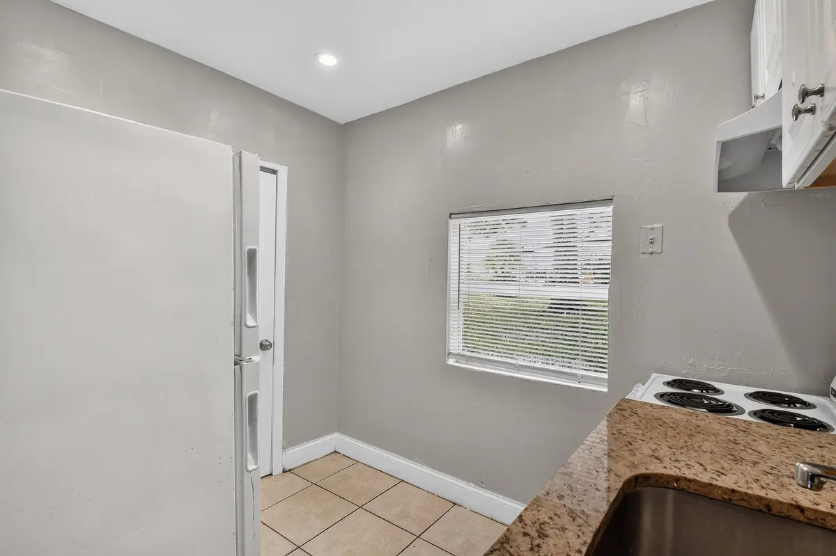 8877thSt-Unit201(5) at 885-887 7TH Street #200, West Palm Beach