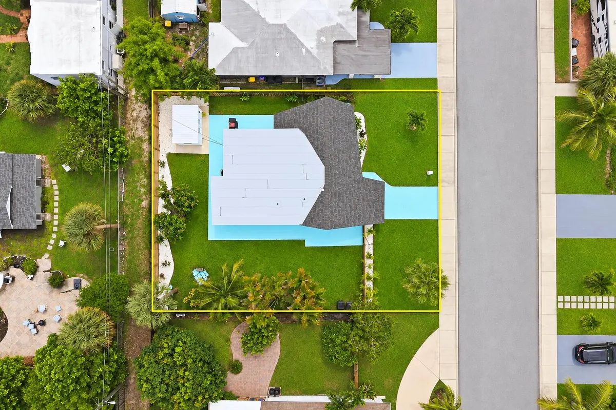 approximate boundries at 1610 N J Terrace, Lake Worth Beach