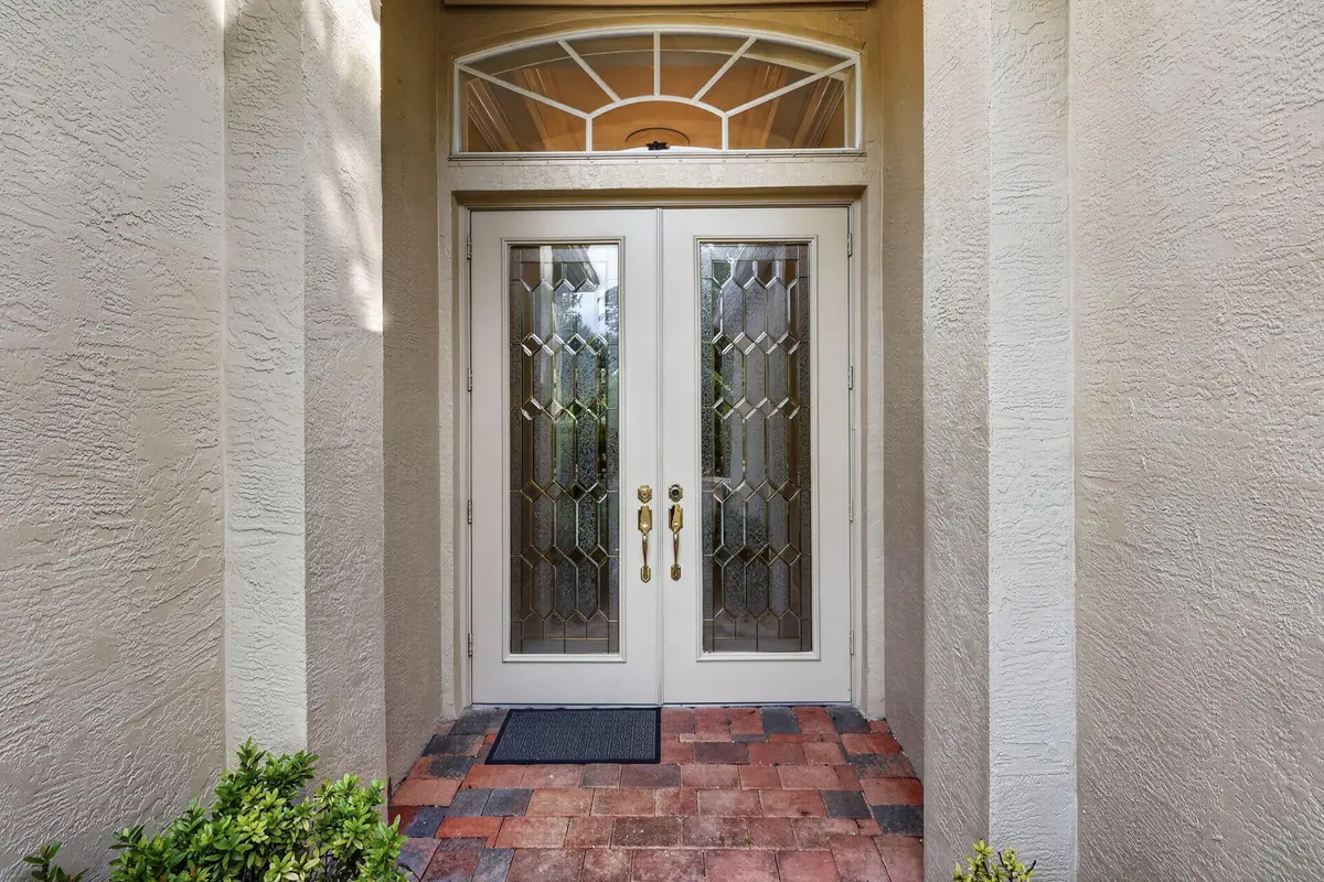7-web-or-mls-BS1A1211 at 9937 Via Elegante, Wellington