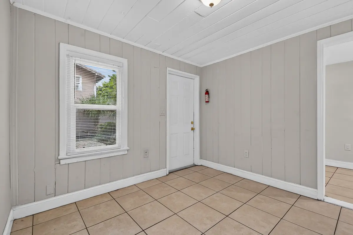 8877thSt-Unit100(3) at 885-887 7TH Street #100, West Palm Beach