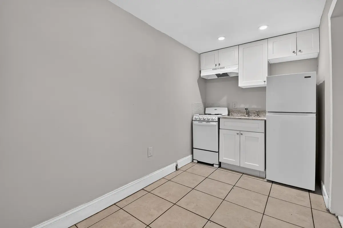 8877thSt-Unit100(6) at 885-887 7TH Street #100, West Palm Beach