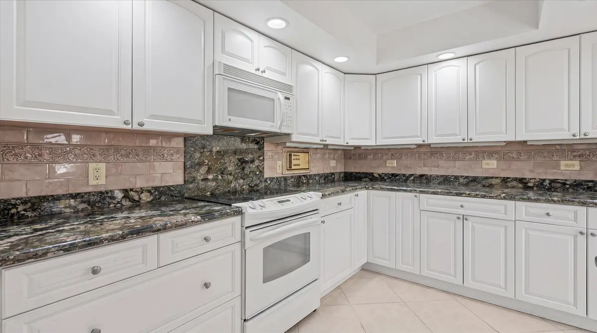 09-16997 Freshwind Cir at 16997 FRESHWIND Circle, Jupiter