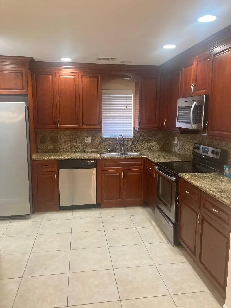 1950 kit at 1950 COQUINA Way, Coral Springs
