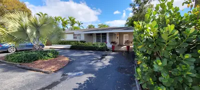 1000 NE 17th Court, Fort Lauderdale – Single Family Residence for sale