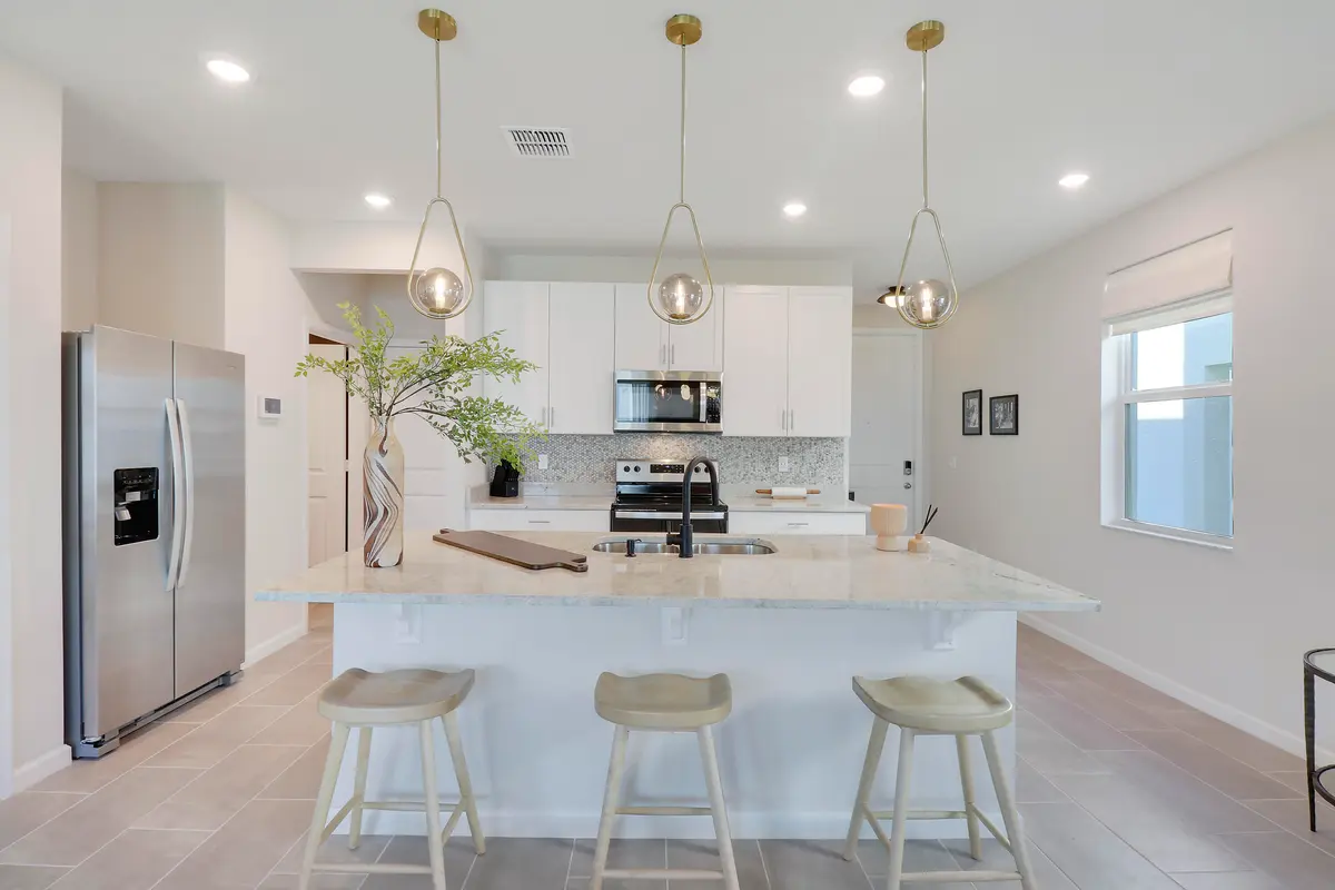 Kitchen with pendant lighting at 261 OSPREY PRESERVE Boulevard, Jensen Beach