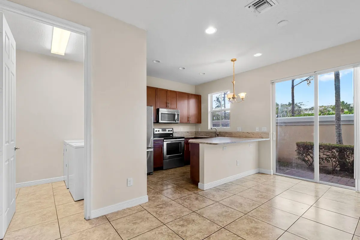 4-web-or-mls-IMG_2216 at 6918 LONG PINE Circle, Coconut Creek