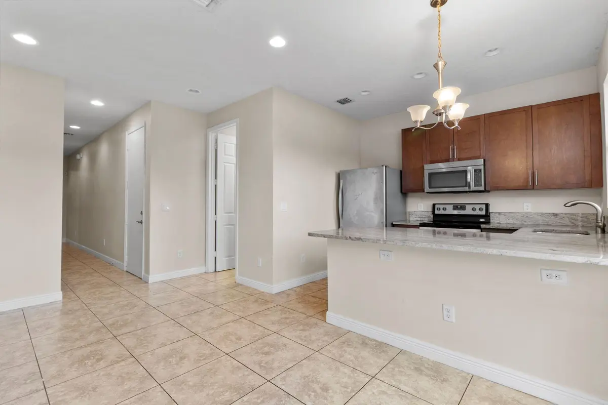 6-web-or-mls-IMG_2220 at 6918 LONG PINE Circle, Coconut Creek