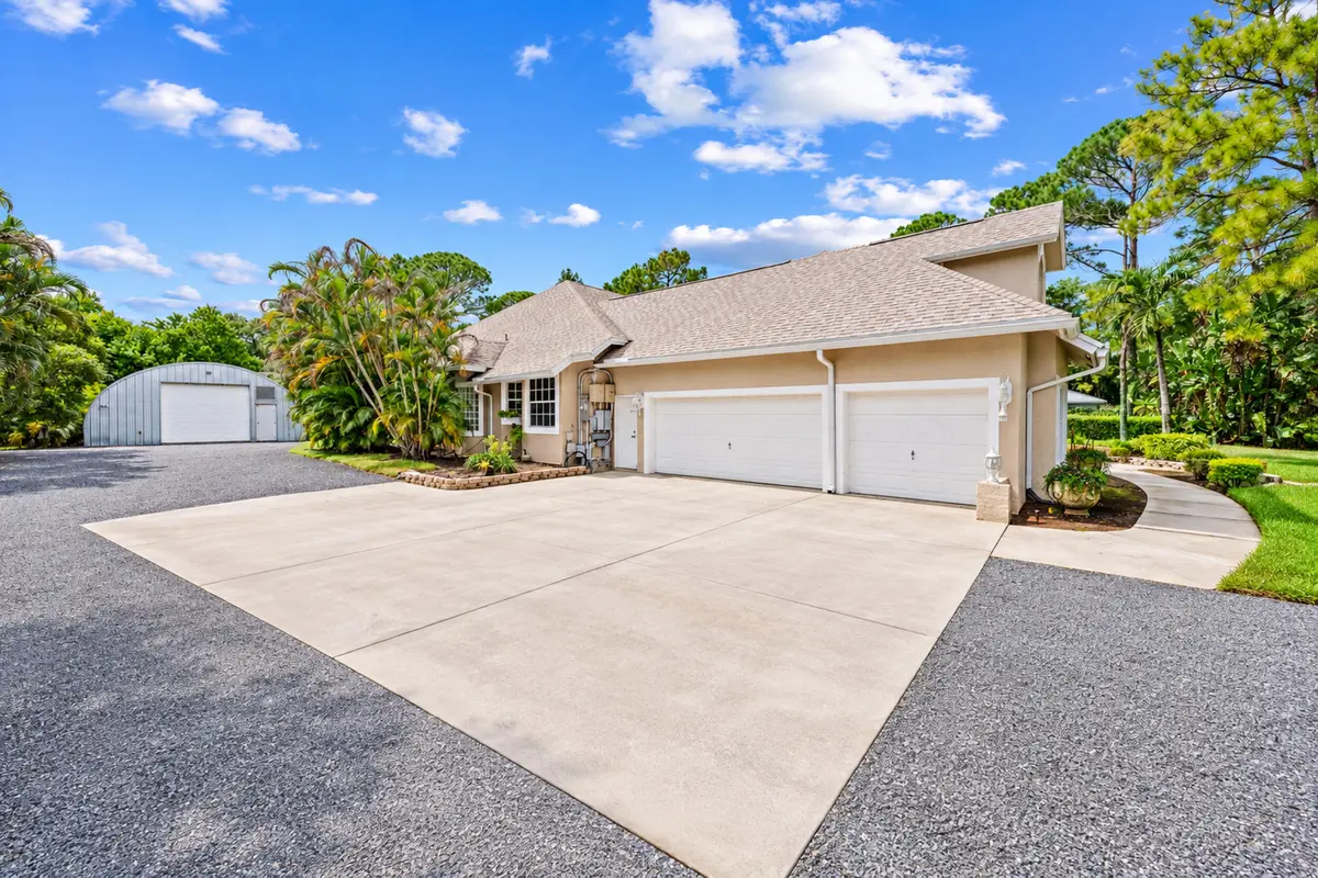 3012 Sqft CBS Home at 10672 154th Road, Jupiter