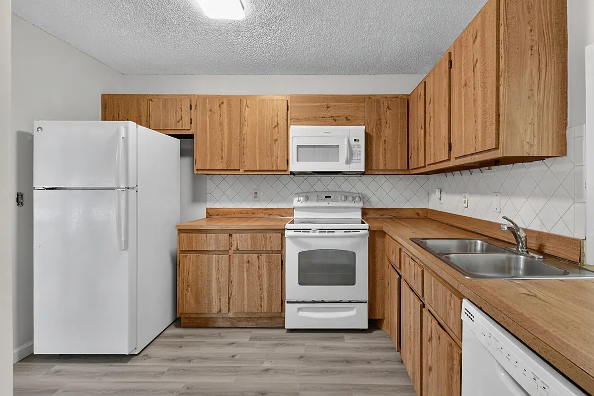 Kitchen at 72 CONASKONK Circle, Royal Palm Beach