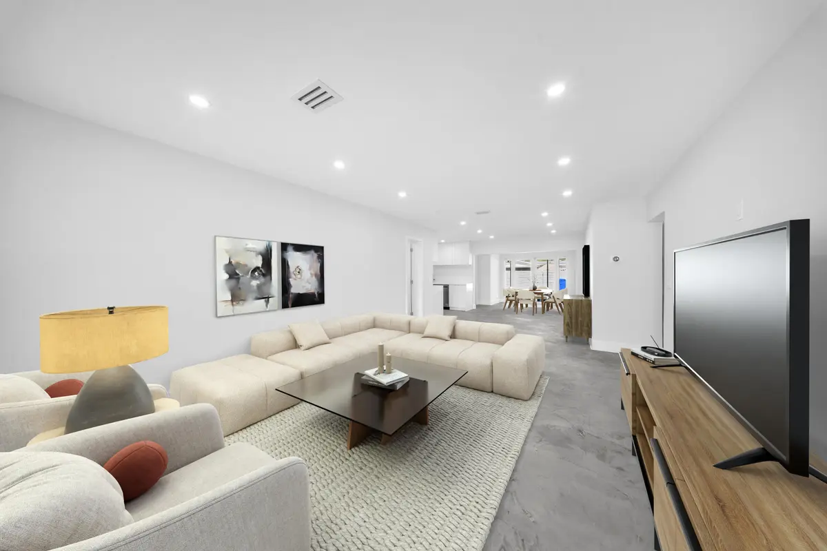 staged at 1721 N 16TH Court, Hollywood
