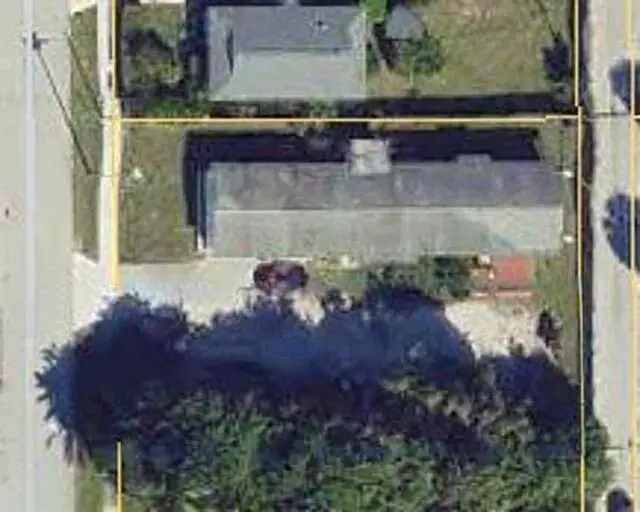 phototune.ai_1790276225 at 225 SW 13TH, Delray Beach