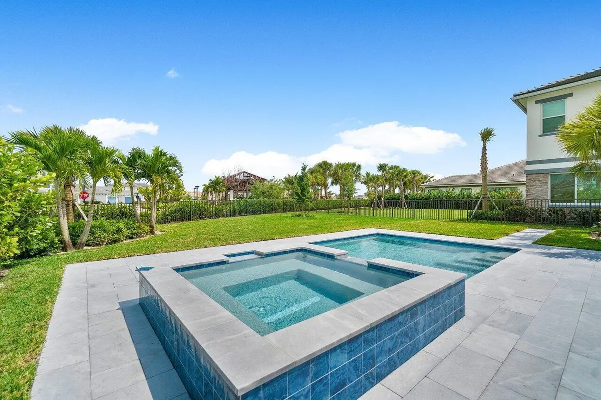 039-12289WaterstoneCircle-PalmBeachGarde at 12289 Waterstone Circle, Palm Beach Gardens