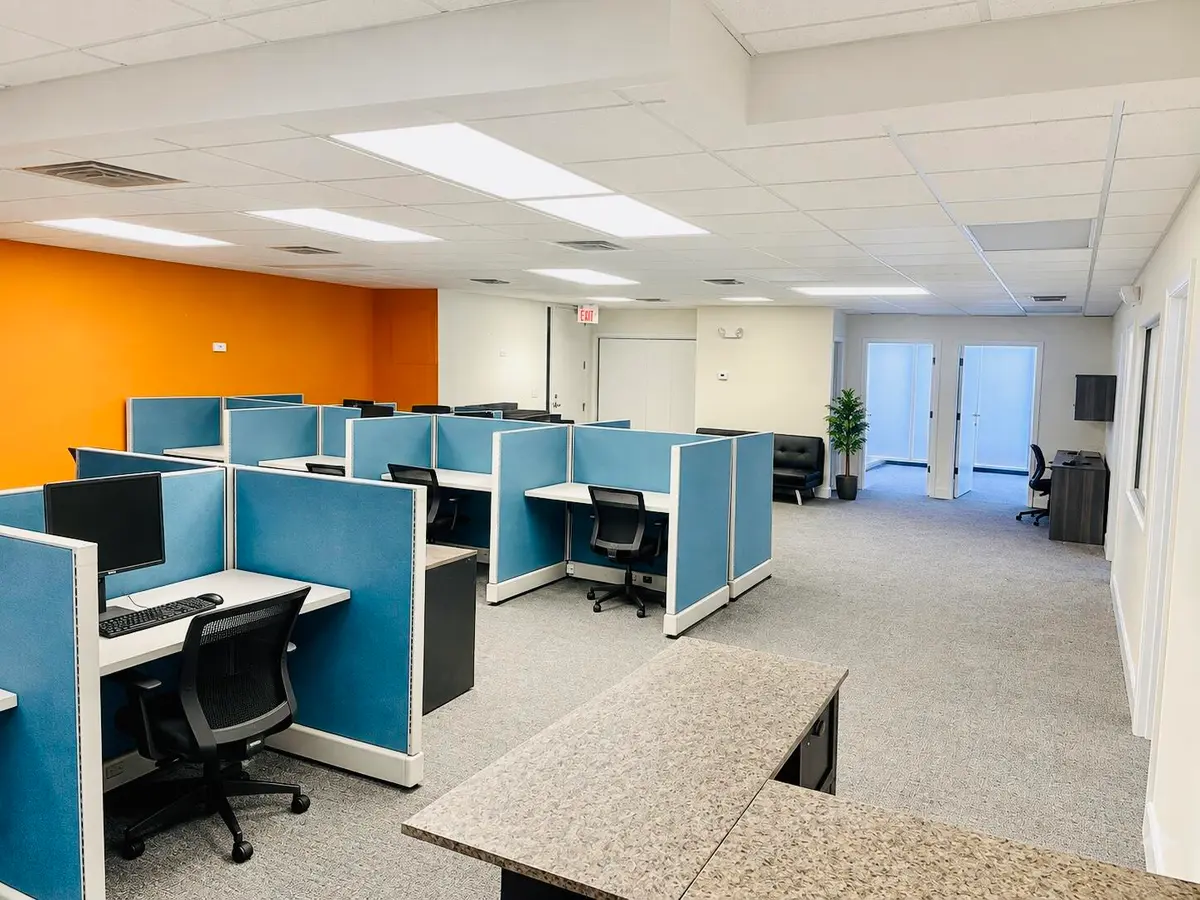 100 9-26-3 at 3500 Gateway Drive 100, Pompano Beach