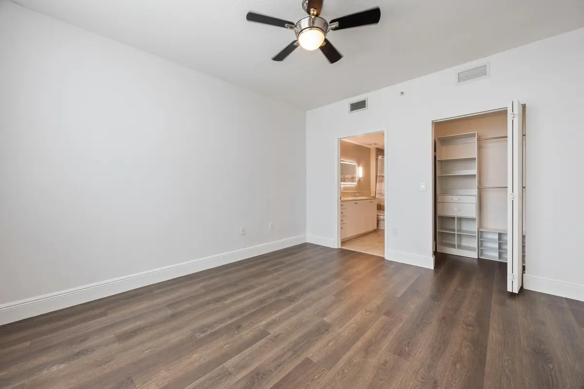 1920x1280_100_1784632940854_178459339491 at 804 E WINDWARD Way 621, Lantana
