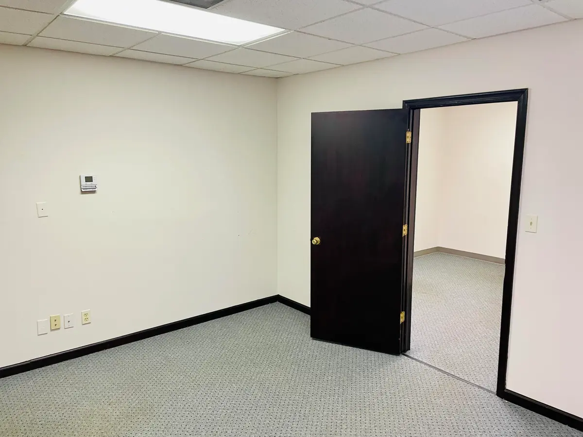 104 Interior (3) at 3500 GATEWAY Drive 104, Pompano Beach