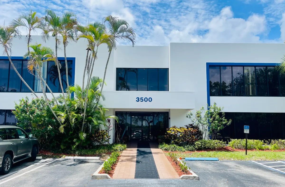 Exterior 2025-3 at 3500 GATEWAY Drive 104, Pompano Beach