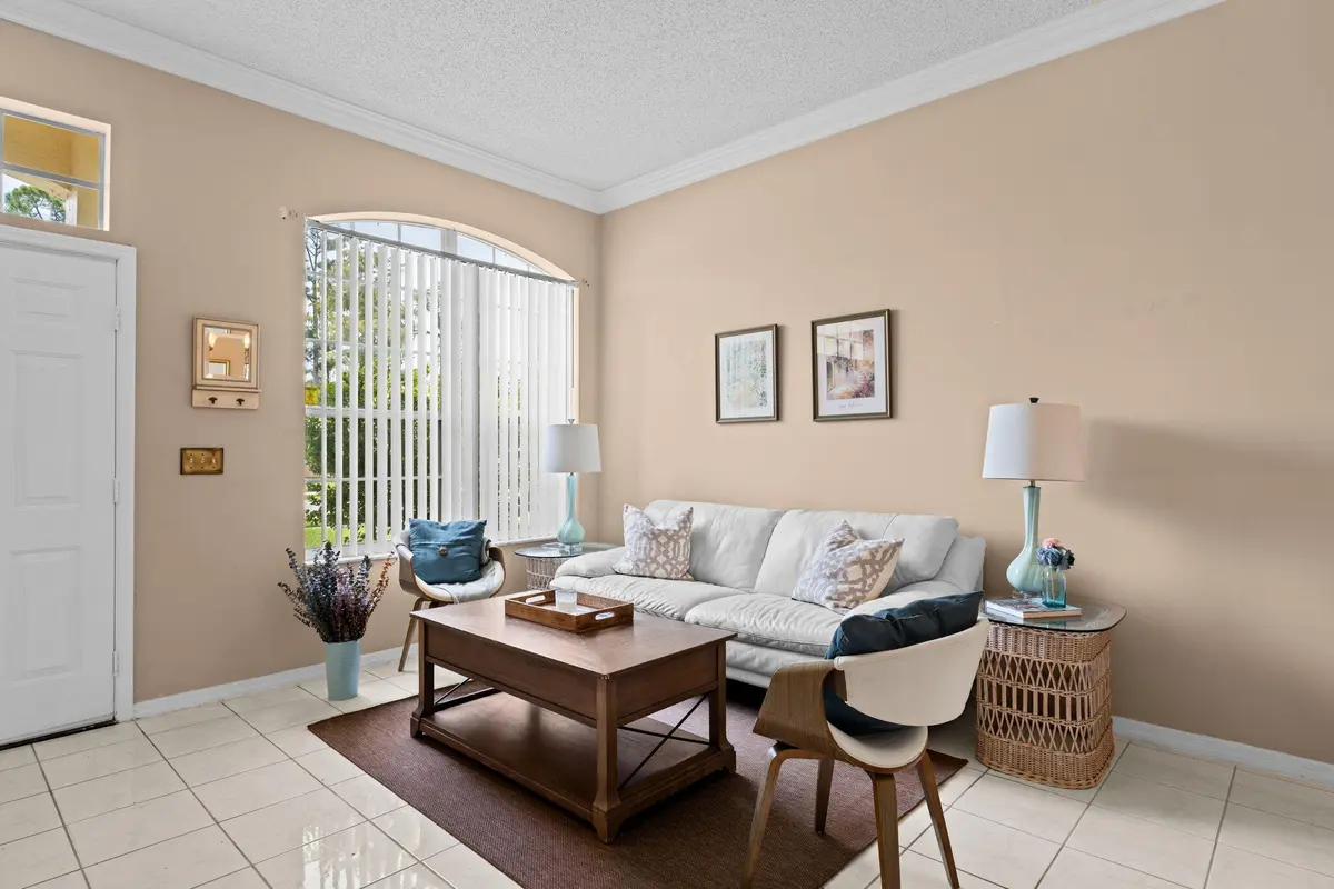 6-web-or-mls-A7409067 at 656 LAKE WELLINGTON Drive, Wellington