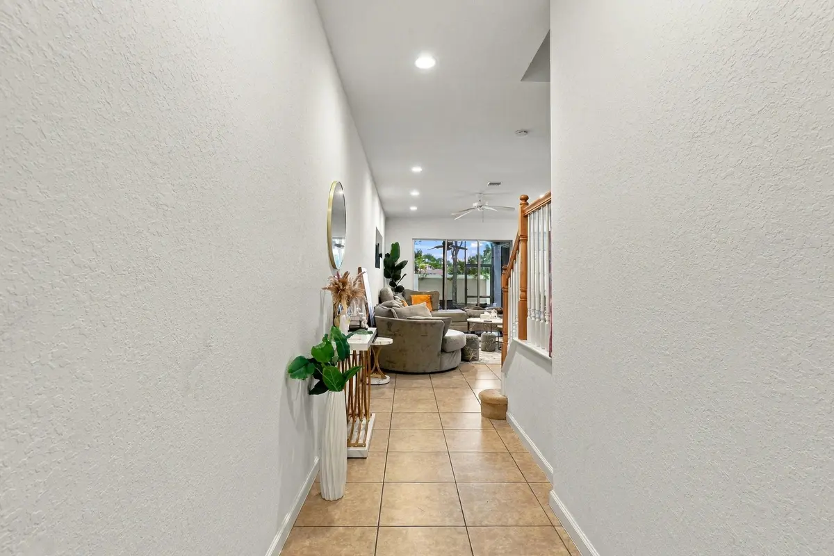 5_4_1z3a6304 at 2154 SW CAPE COD Drive, Port St. Lucie