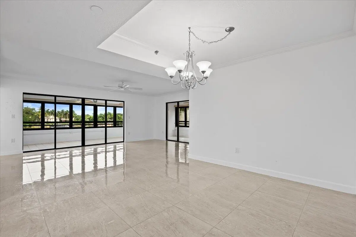 03-LUX_1578 at 526 OAK HARBOUR Drive 526, Juno Beach