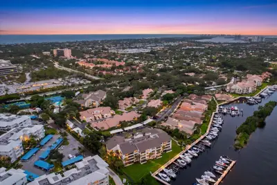 526 OAK HARBOUR Drive 526, Juno Beach – Condominium for sale