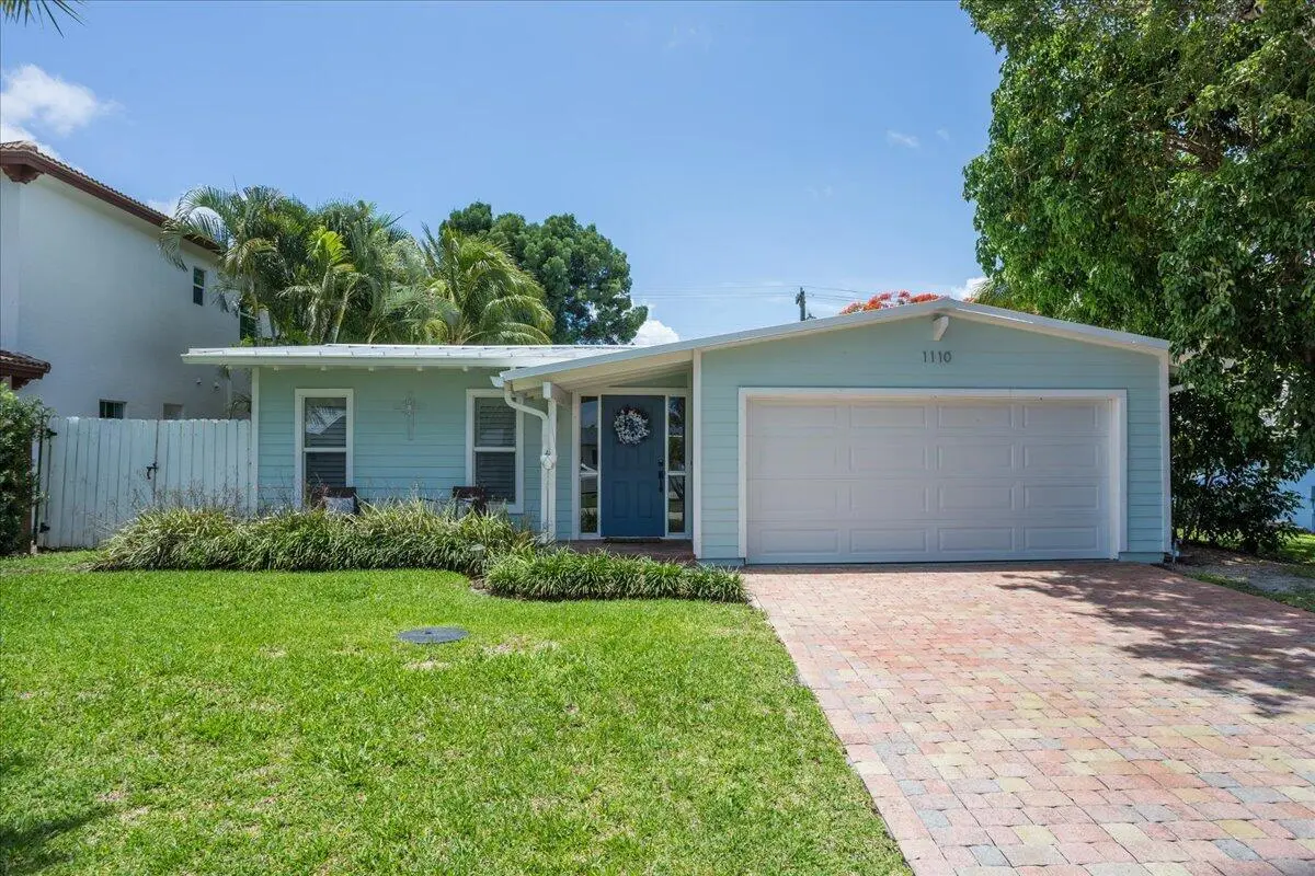 Welcome Home! at 1110 SW 15th Street, Boca Raton