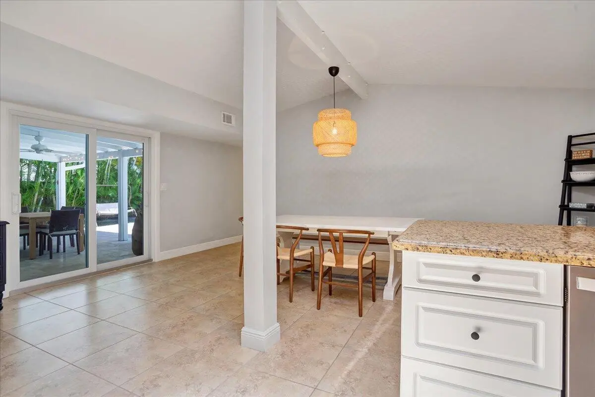 06-IMG_6903 at 1110 SW 15th Street, Boca Raton
