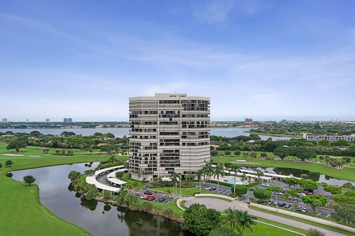 1900 CONSULATE Place 604, West Palm Beach, FL – photo 1