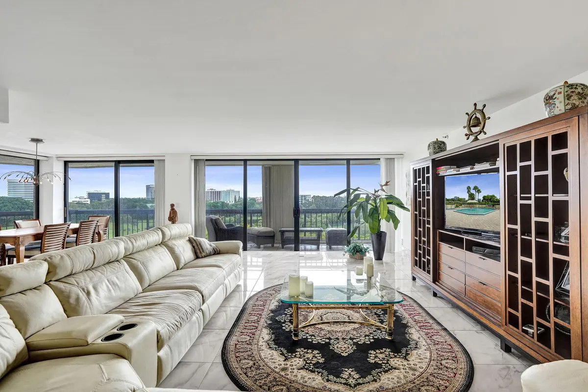 1900 CONSULATE Place 604, West Palm Beach, FL – photo 6