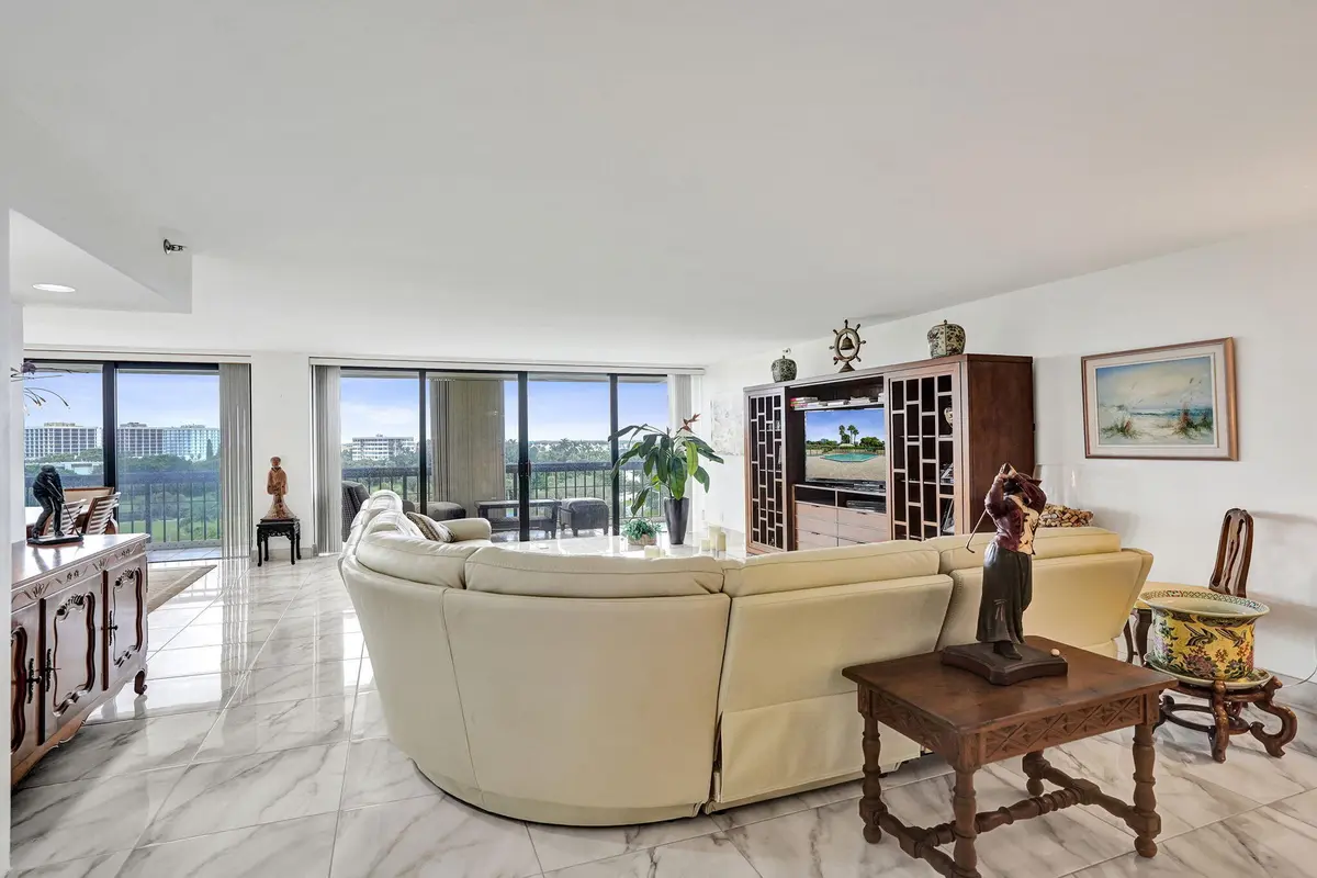 1900 CONSULATE Place 604, West Palm Beach, FL – photo 7