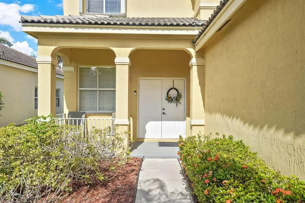 IMG_7380 at 1457 BANYAN Way, Weston