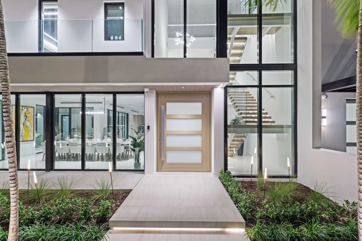 Entrance at 237 Elwa Place, West Palm Beach