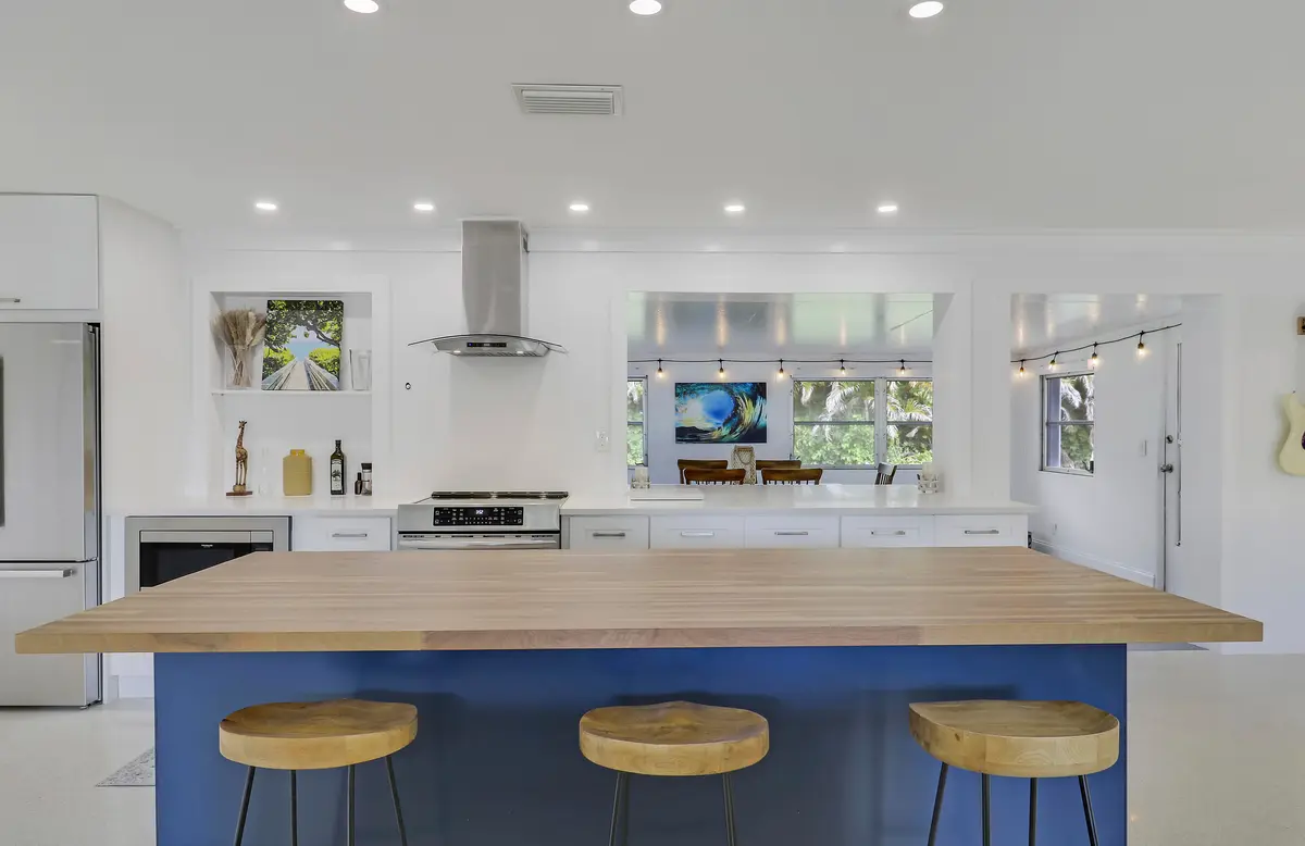 Kitchen at 1518 Summer Avenue, Jupiter