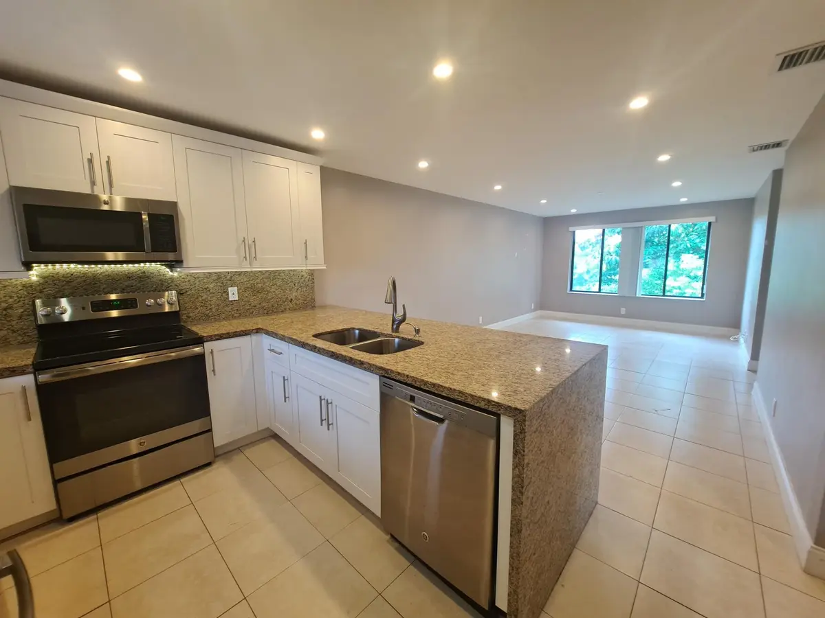 Photo 1 at 11441 NW 39 Court 320-3, Coral Springs