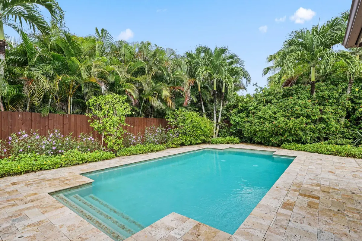 Pool at 4535 Oak Tree Court, Delray Beach